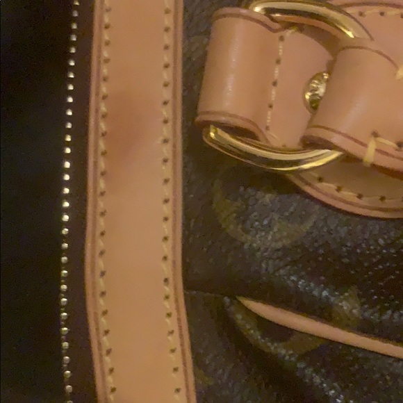Authentic LV Tivoli PM - Picture 6 of 17